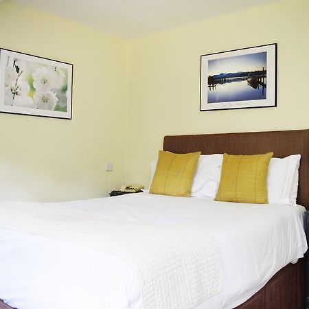 The Westwood Hotel Оксфорд Экстерьер фото
