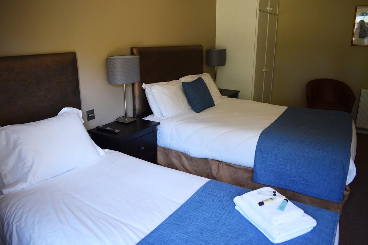 The Westwood Hotel Оксфорд Экстерьер фото
